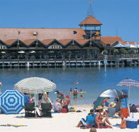Sorrento Beach - Accommodation QLD