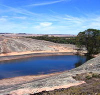 Gorge Rock - Accommodation QLD
