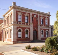 Northam Town Hall - Accommodation QLD