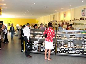 Island Beehive Pty Ltd - Accommodation QLD 0