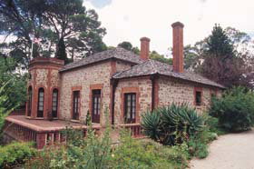 Old Government House - Accommodation QLD 0