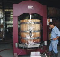 St Marys Wines - Accommodation QLD