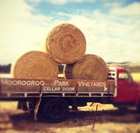 Moorooroo Park Vineyards - Accommodation QLD