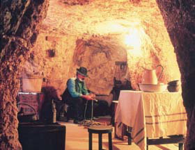 Umoona Opal Mine And Museum - Accommodation QLD 0