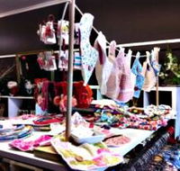 Under The Oak Handmade Gallery and Gifts - Accommodation QLD