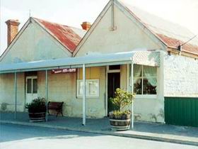 The Bakehouse Arts And Crafts - Accommodation QLD 0