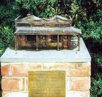 Sculpture Of Beetaloo Reservoir Hotel - Accommodation QLD