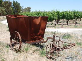 Rosenvale Wines - Accommodation QLD 0