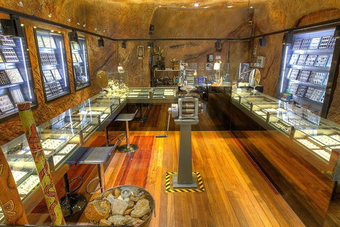 Unique Opal And Diamond Mine  - The Underground Opal Mine - Accommodation QLD 3