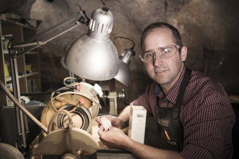 Unique Opal And Diamond Mine  - The Underground Opal Mine - Accommodation QLD 5