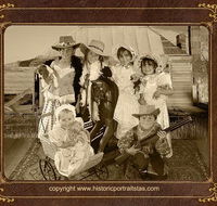 Olde Time Portraits - Accommodation QLD
