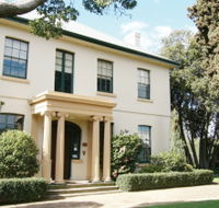 Franklin House - Accommodation QLD