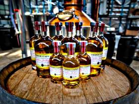 William McHenry And Sons Distillery - Accommodation QLD 0
