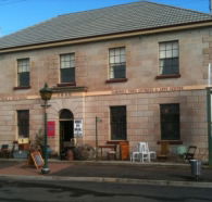 Wildes Antiques - Accommodation QLD
