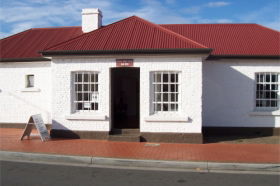 The Watch House - Accommodation QLD 0