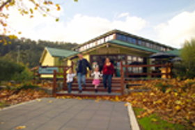 Australian Axeman's Hall Of Fame - Accommodation QLD 0