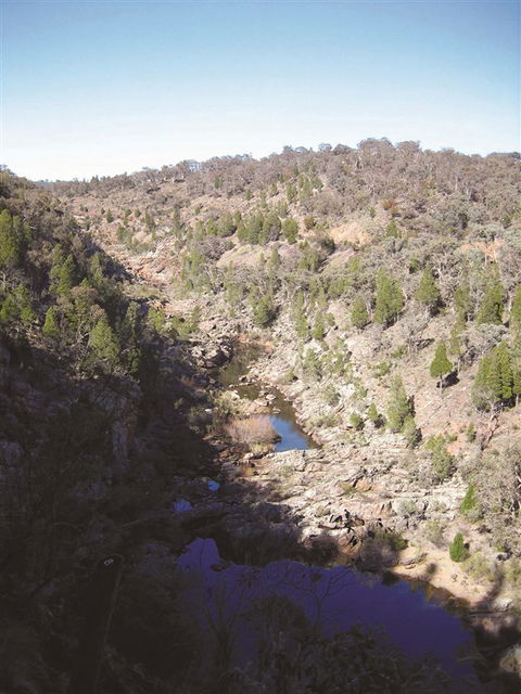 Molonglo Gorge - Accommodation QLD 0
