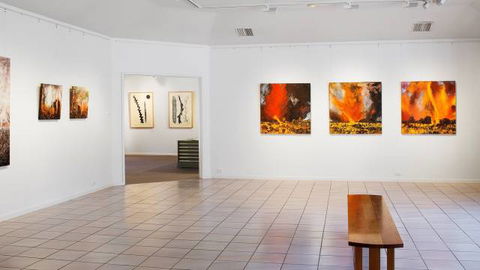 Beaver Galleries - Accommodation QLD 1