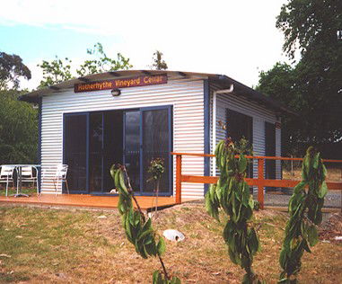 Rotherhythe Vineyard - Accommodation QLD 0