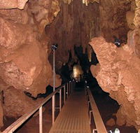 Cutta Cutta Caves Nature Park - Accommodation QLD