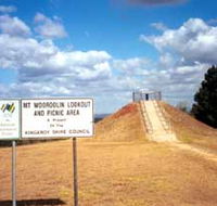 Mount Wooroolin - Accommodation QLD