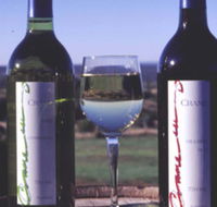 Crane Wines - Accommodation QLD