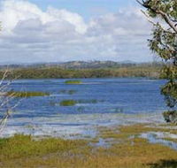 Lake Barfield - Accommodation QLD