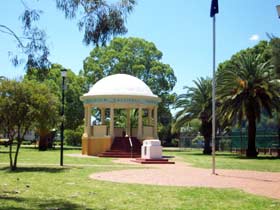 Kingaroy Memorial Park - Accommodation QLD 0
