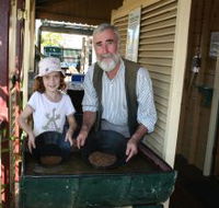 The Miner's Cottage - Accommodation QLD