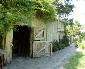 Schwerkolt Cottage - Accommodation QLD 0