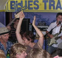 The Blues Train - Accommodation QLD