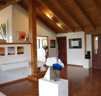 Art at Linden Gate - Accommodation QLD