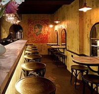 Red Lily Cocktail Bar - Accommodation QLD