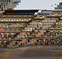 Customs House - Accommodation QLD