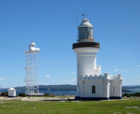 Point Perpendicular Lighthouse And Lookout - Accommodation QLD 0