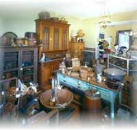 Turnbull Bros Antiques - Accommodation QLD