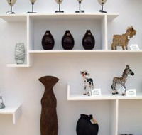 Swinging Swaggy Pottery Gift Ware and Cafe - Accommodation QLD