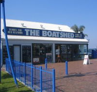 Innes Boatshed - Accommodation QLD