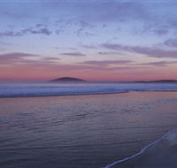 Seven Mile Beach National Park - Accommodation QLD