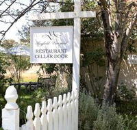 Mayfield Vineyard Cellar Door - Accommodation QLD