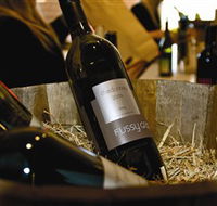 Fussy Grape Winery - Accommodation QLD