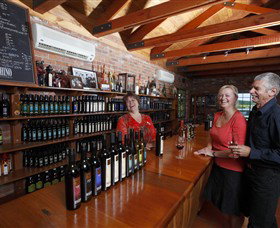 Monichino Wines - Accommodation QLD 1