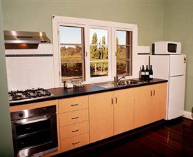 Upper Reach Winery And Cellar Door - Accommodation QLD 3