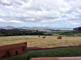 The Hazards Vineyard - Devil's Corner - Accommodation QLD 0