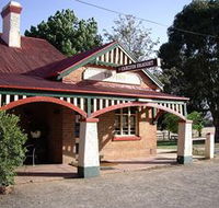 The Tumblong Tavern - Accommodation QLD