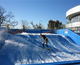 MSAC FlowRider - Accommodation QLD 1