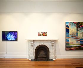 Linden New Art - Accommodation QLD 3