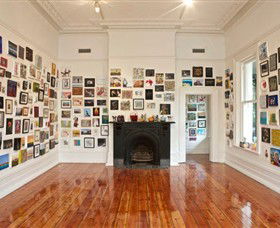 Linden New Art - Accommodation QLD 1