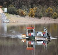 Wymah Ferry - Accommodation QLD