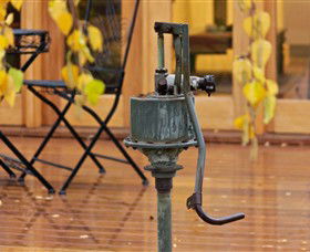 Politini Wines - Accommodation QLD 3